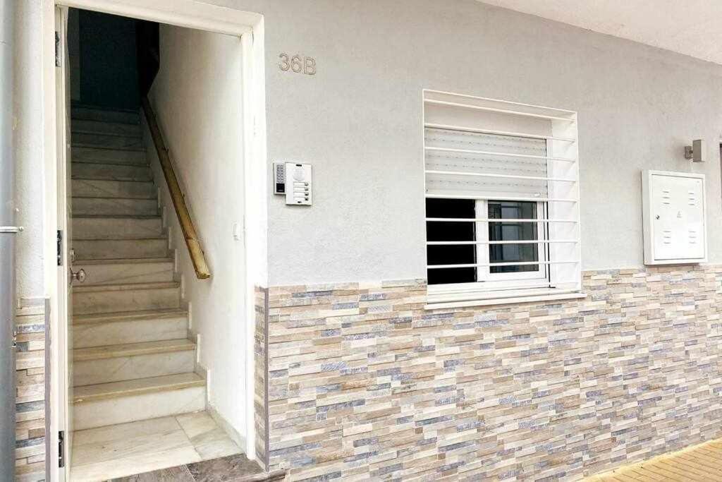 Bonito Apartamento En 2º Linea De Playa & Parking Apartment Малага Екстериор снимка